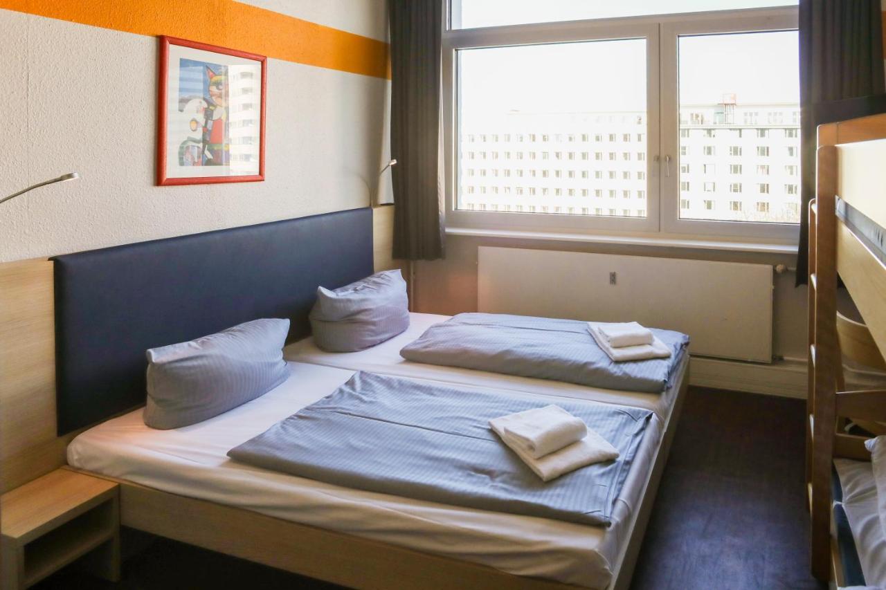Acama Hotel & Hostel Kreuzberg Berlin Exterior photo